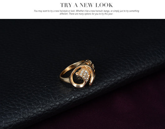 Accesorios de Moda Elegante para Eventos y Banquetes - Image 12
