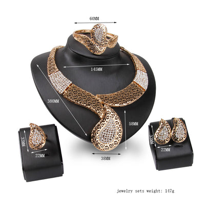 Juego de Accesorios para Vestir Chapado en Oro con Diamantes - Image 6