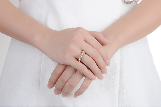 Anillo de Diamante Simulado con Engaste de Cuatro Garras - Image 13