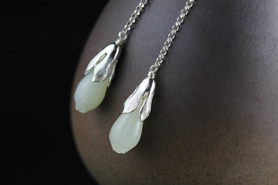 Aretes de Jade Hetian Flor Magnolia Hechos a Mano - Image 12