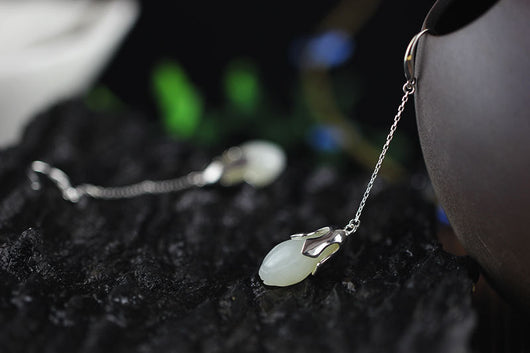 Aretes de Jade Hetian Flor Magnolia Hechos a Mano - Image 19