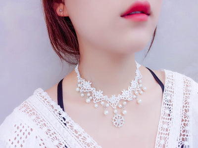 Collar de Encaje Blanco con Piedras Preciosas para Mujer - Image 10