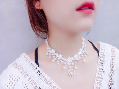 Collar de Encaje Blanco con Piedras Preciosas para Mujer - Image 12