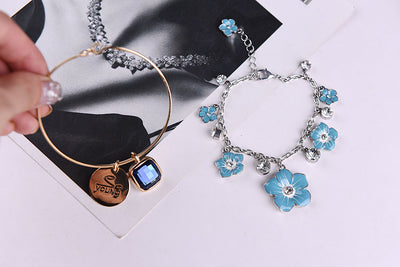 Pulsera de Perlas y Aleación - Image 7