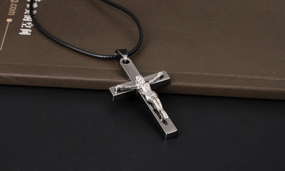 Dije Cruz de Jesús en Acero Inoxidable - Image 6