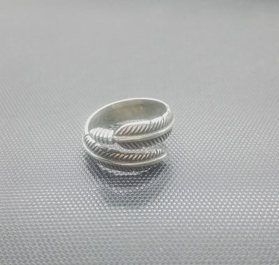 Anillo de Pluma Retro Abierto - Joyería de Moda Europea Personalidad Negra - Image 17