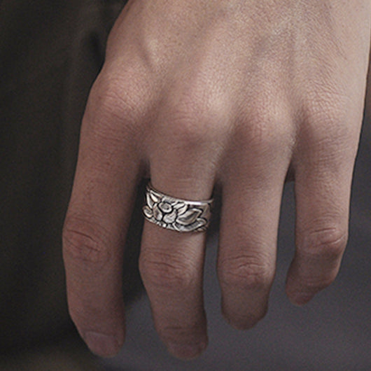 Anillo Sutra del Corazón en Plata Tailandesa con Loto - Image 16
