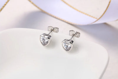 Aretes Redondos de Circonia Cúbica con Incrustación de Oro - Image 12
