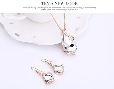 Conjunto de Collar y Aretes Gota de Agua - Image 16