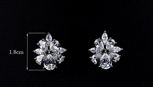 Conjunto de Collar Studs con Flores de Circón - Image 6