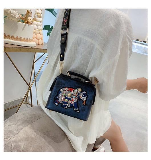 Bolsa de Bordado Exótico de Buena Fortuna - Image 8