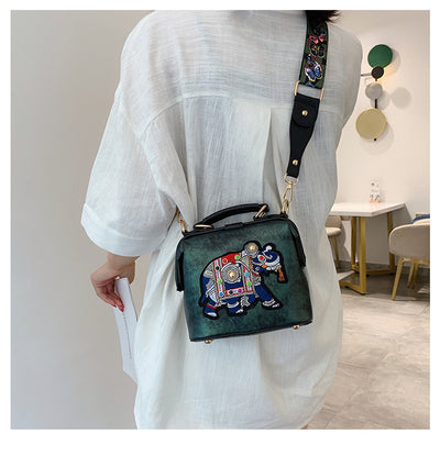 Bolsa de Bordado Exótico de Buena Fortuna - Image 12