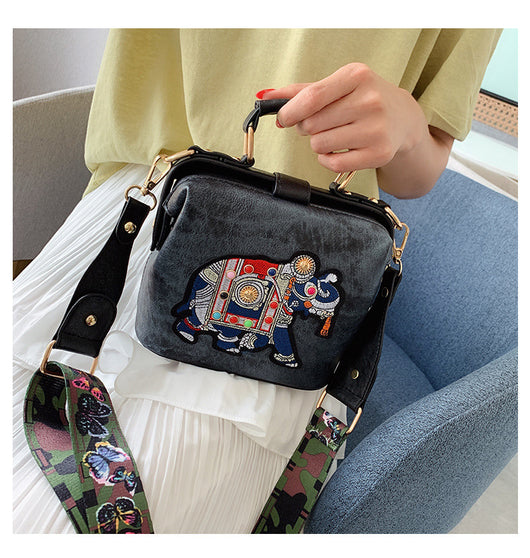 Bolsa de Bordado Exótico de Buena Fortuna - Image 15