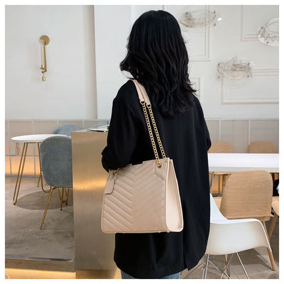 Bolso Mensajero de Cadena para Mujer - Image 13