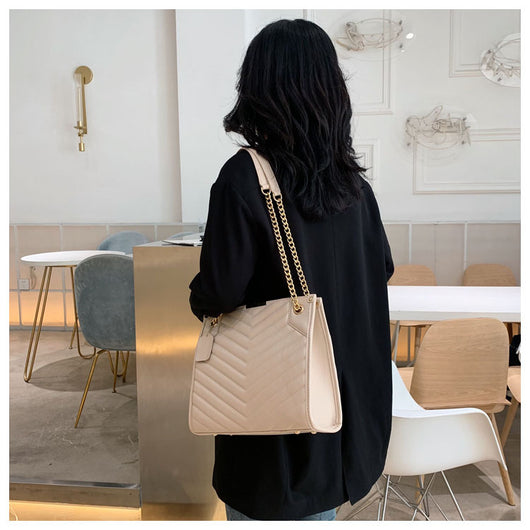 Bolso Mensajero de Cadena para Mujer - Image 13
