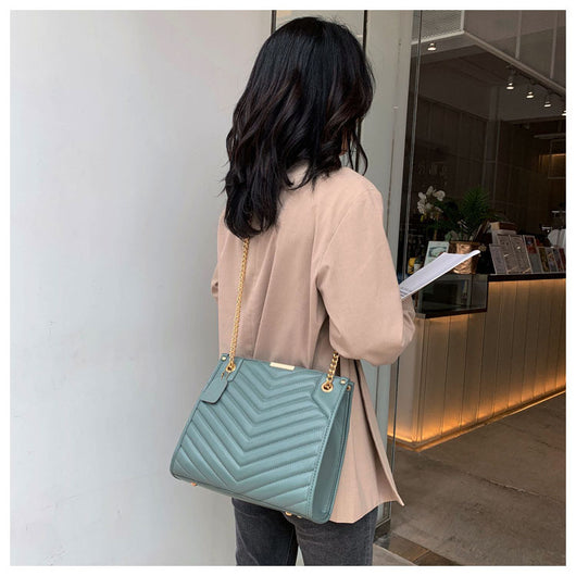 Bolso Mensajero de Cadena para Mujer - Image 14