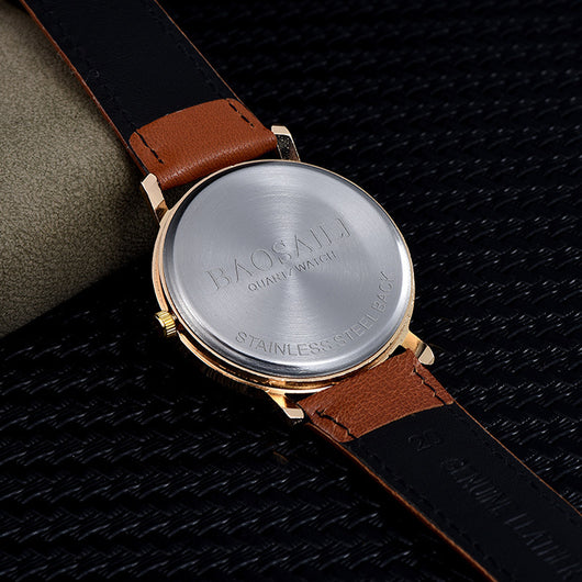 Reloj Unisex Dial Azul Oscuro con Numerales Árabes y Caja Dorada - Image 6