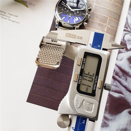 Reloj de Cuarzo con Calendario - Image 11