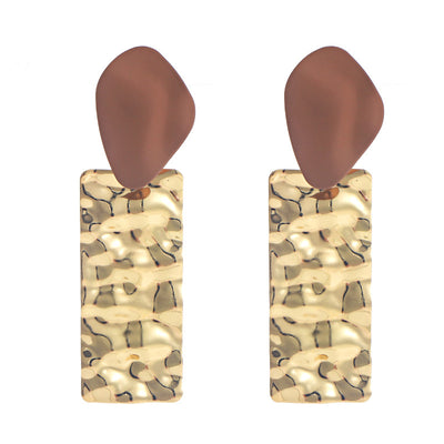 Aretes Metálicos Mate Minimalistas Versátiles - Image 12