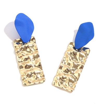 Aretes Metálicos Mate Minimalistas Versátiles - Image 21