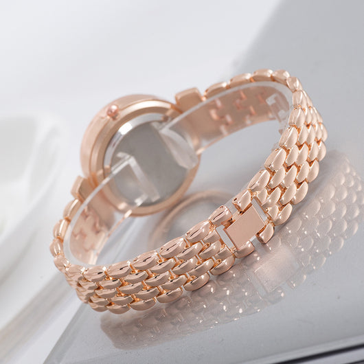 Reloj Pulsera Diamante Personalidad con Solapa Estilo Británico para Mujer - Image 8