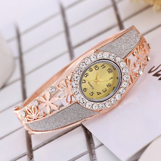 Reloj pulsera para mujer en oro rosado con diseño floral - Image 8
