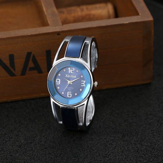 Reloj Pulsera para Hombre - Diseño Elegante y Funcional - Image 9