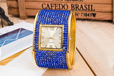 Reloj de Moda con Diamantes - Image 18