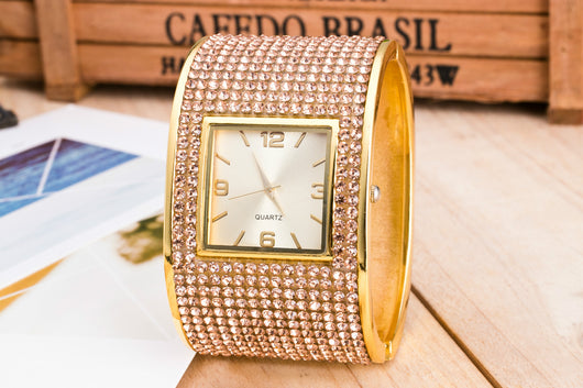 Reloj de Moda con Diamantes - Image 22