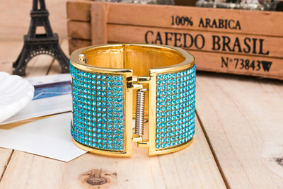 Reloj de Moda con Diamantes - Image 29