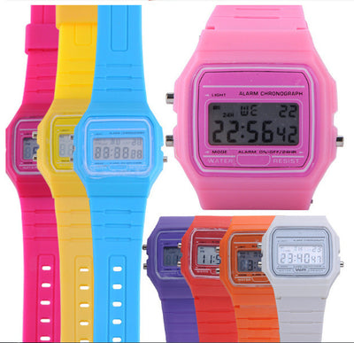 Reloj Electrónico Multifuncional con Luz LED - Image 10