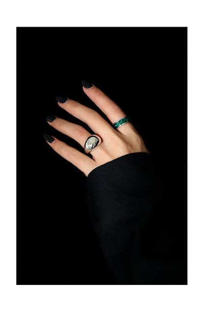 Anillo de Temperamento Irregular con Incrustación de Resina Epoxi - Image 16