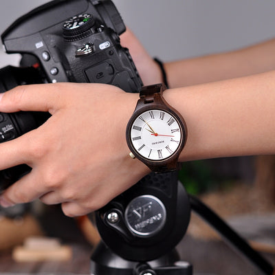 Reloj de Cuarzo con Cuerpo de Madera Natural - Image 13