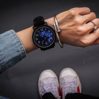 Reloj de Pulsera Casual con Carátula Grande y Cinturón - Image 20