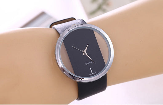 Reloj de Dama Transparente con Diseño Hueco - Image 12