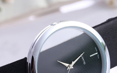 Reloj de Dama Transparente con Diseño Hueco - Image 13