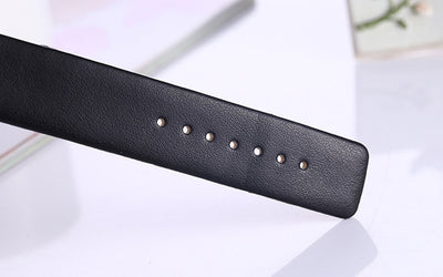 Reloj de Dama Transparente con Diseño Hueco - Image 15