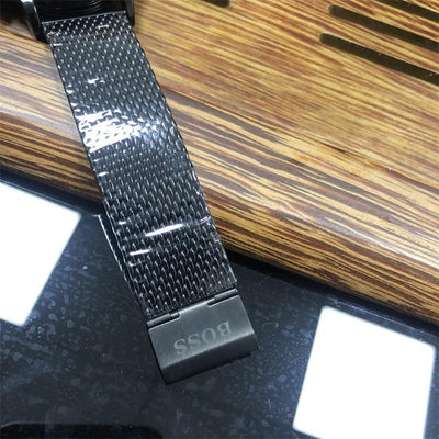 Reloj de Hombre con Malla y Movimiento Quartz de 5 Agujas - Image 9