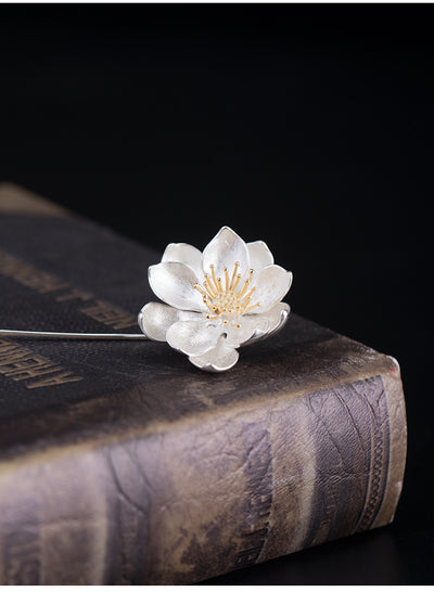 Broche Flor de Loto con Cuello Largo Elegante - Image 8