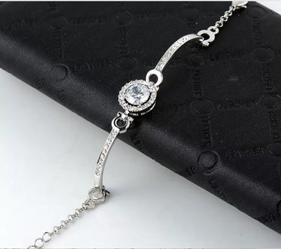 Pulsera de Circonia con Diseño Hearts and Arrows - Image 5