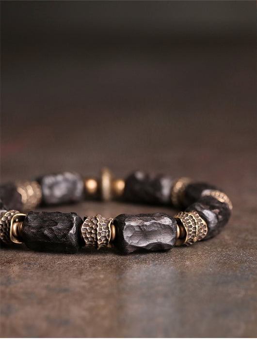 Pulsera Étnica Artesanal Texturizada para Mujer Literaria - Image 8