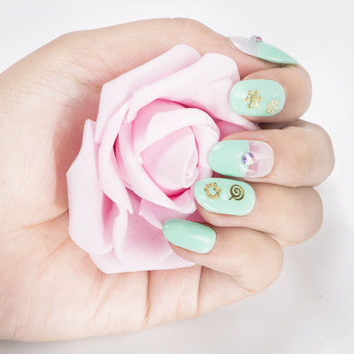 Diseños de Uñas Navideñas Premium - Image 12