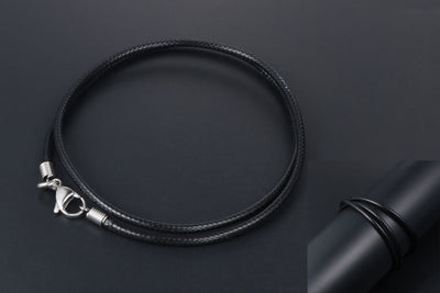Collar Tejido de Lino Negro con Cuerda de Cera - Image 18