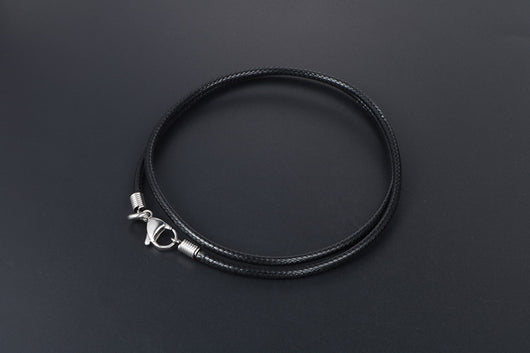 Collar Tejido de Lino Negro con Cuerda de Cera - Image 21