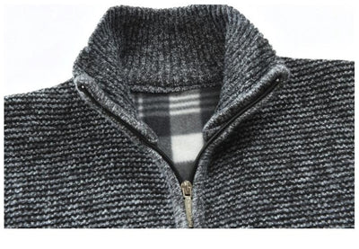 Cardigan Acolchado de Terciopelo para Hombre - Image 11