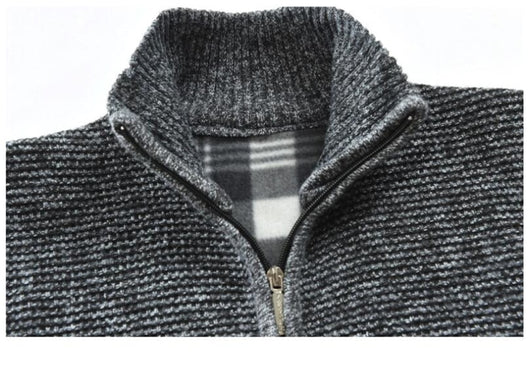 Cardigan Acolchado de Terciopelo para Hombre - Image 11