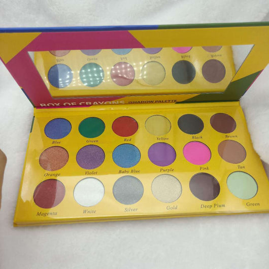 Paleta de 18 Sombras Eyeshadow Premium - Image 10