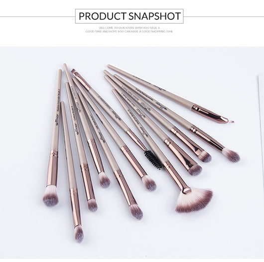 Set de 12 Brochas de Maquillaje Profesional - Sombras, Iluminador y Cejas - Image 6