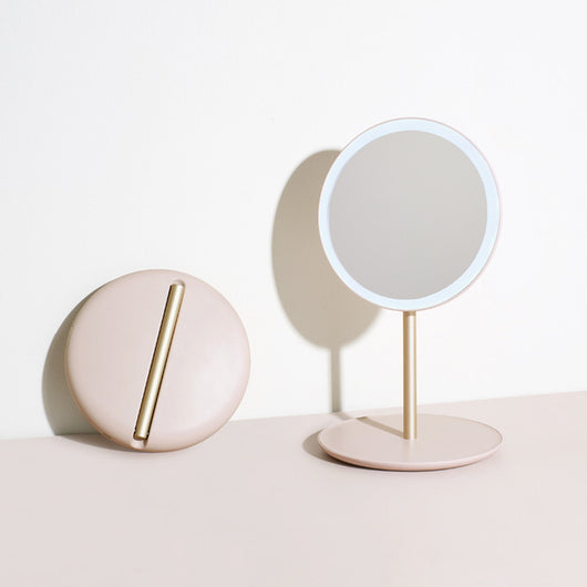 Espejo de Maquillaje LED Plegable con Iluminación Inteligente - Image 12