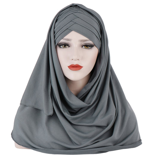 Hijab Elegante de Seda Monócromo con Parche para Damas Musulmanas - Image 4